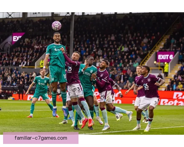 伯恩利足球俱乐部发展历程与辉煌战绩全景解析